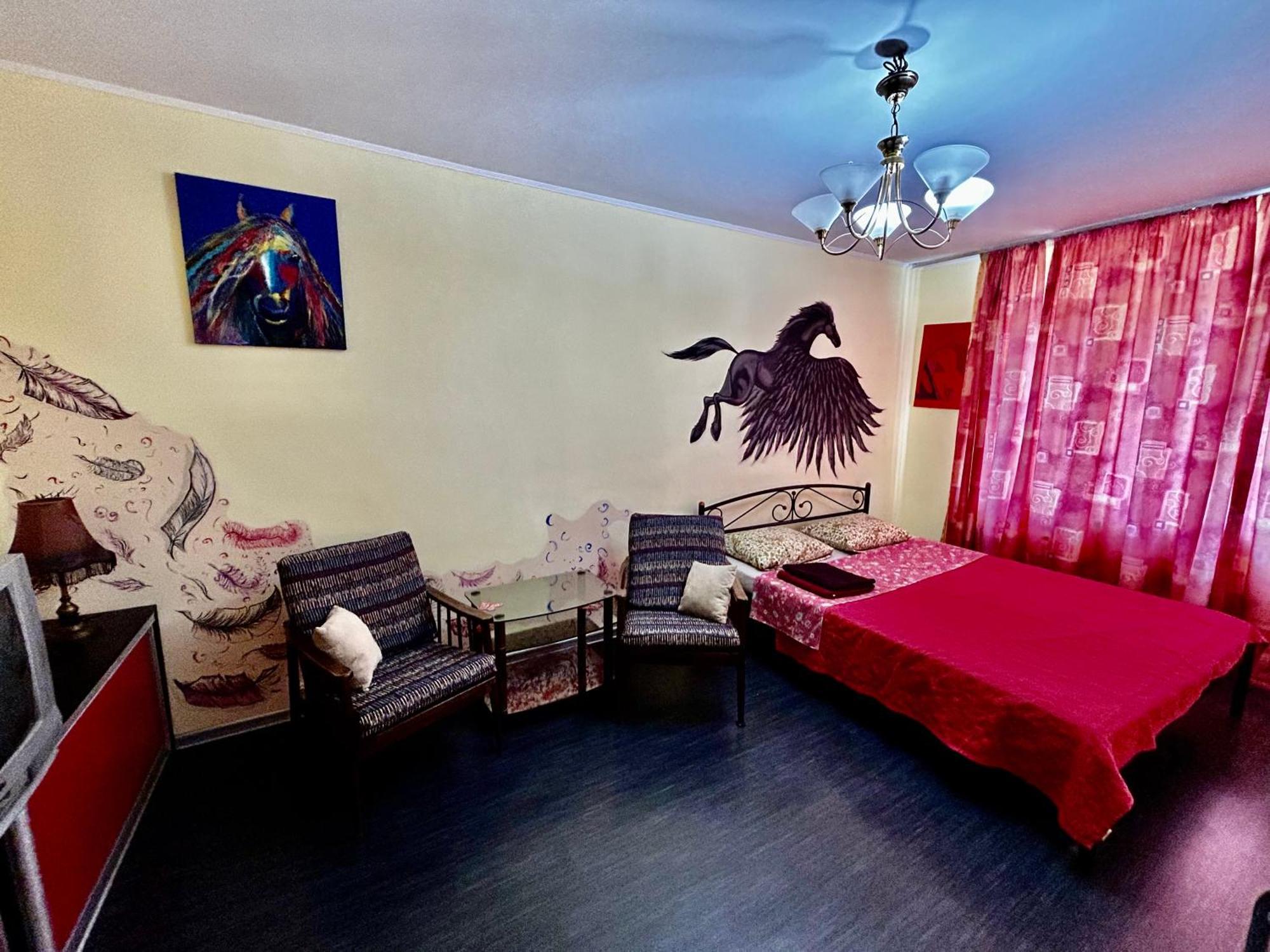 Apartment Near Train Station And Close To City Center Kiev Ngoại thất bức ảnh